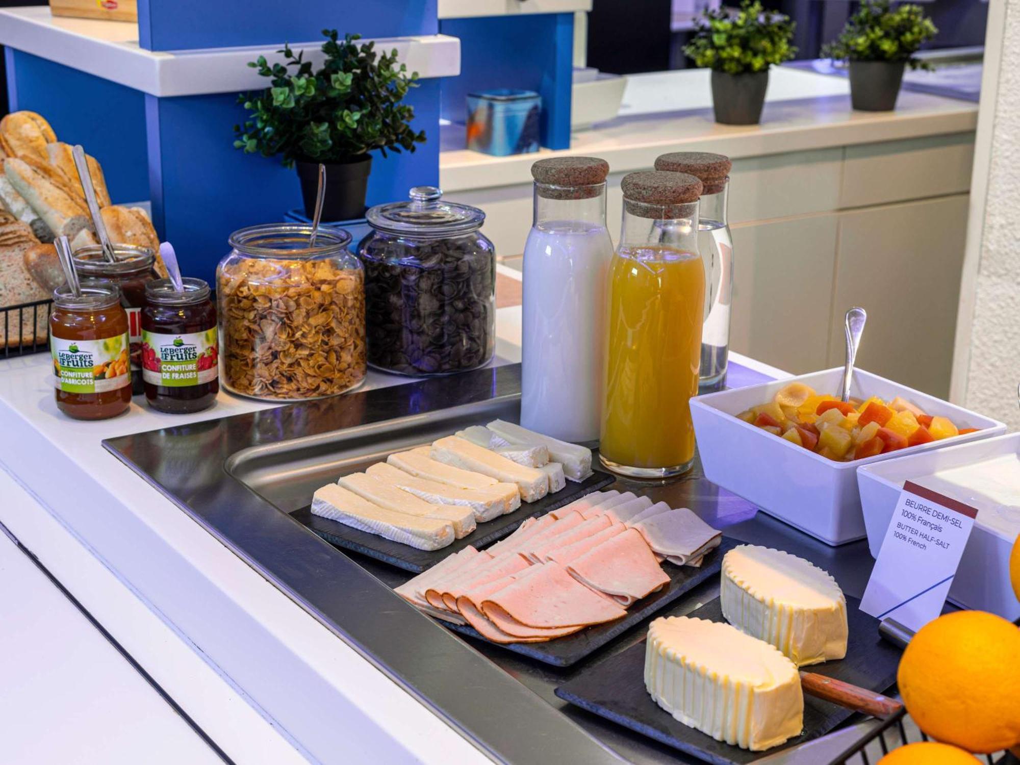 Ibis Budget Mulhouse Centre Gare Екстериор снимка